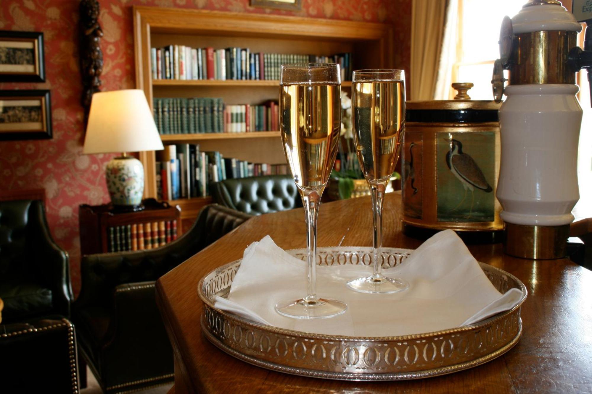 Kinloch House Hotel Blairgowrie and Rattray Extérieur photo